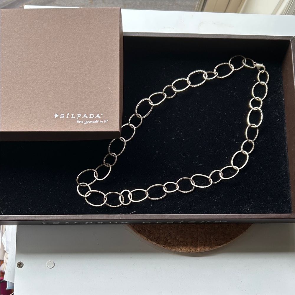Silpada Silver Oval Link Necklace